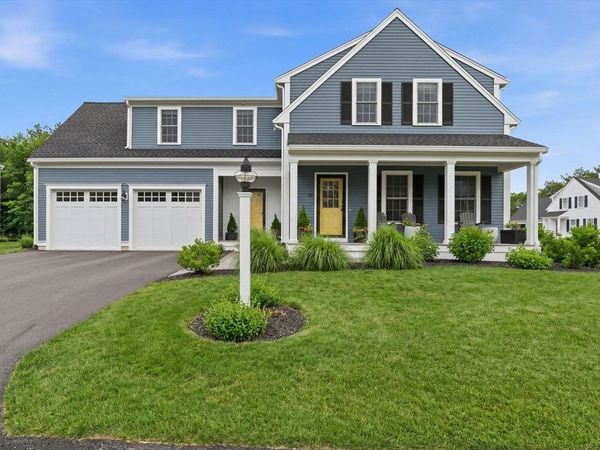 25 Cranberry Farm Rd, Plymouth, MA 02360