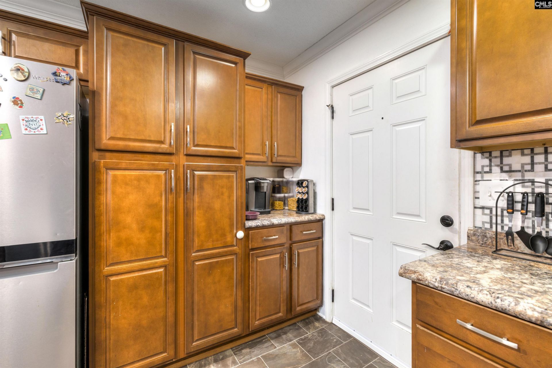 328 Stuckey Street  Photo 23