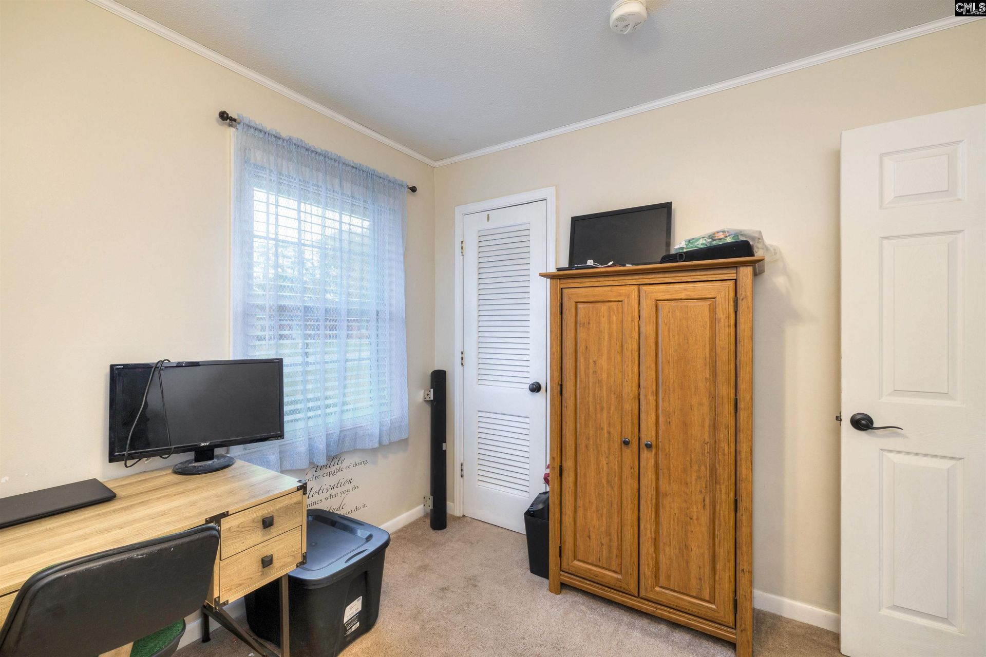 328 Stuckey Street  Photo 31