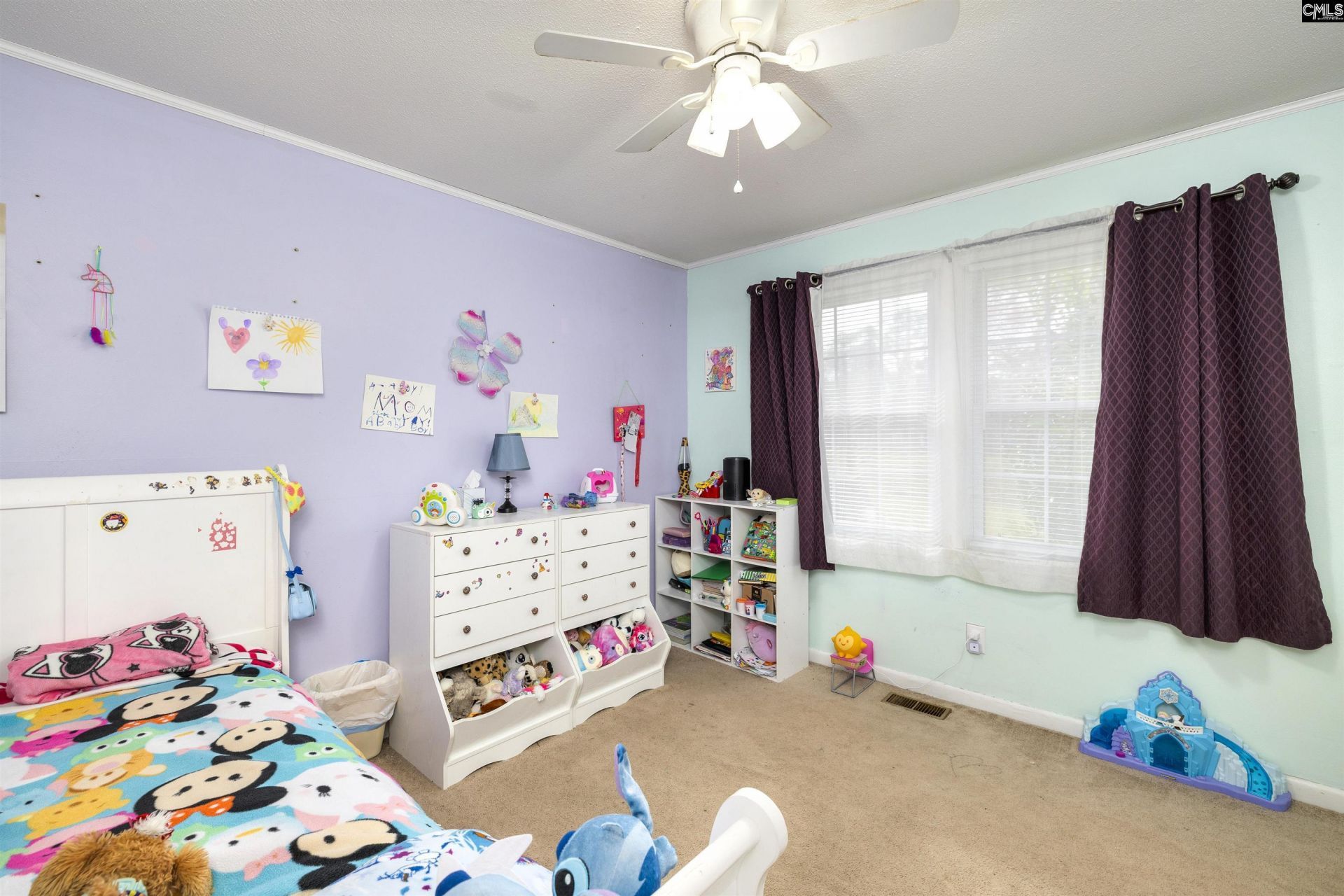 328 Stuckey Street  Photo 32