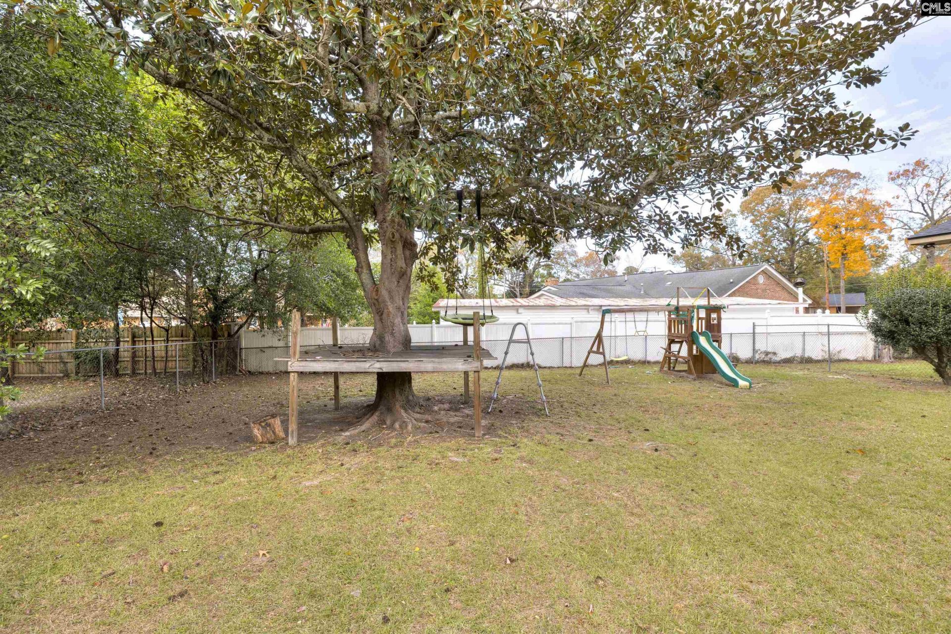 328 Stuckey Street  Photo 7