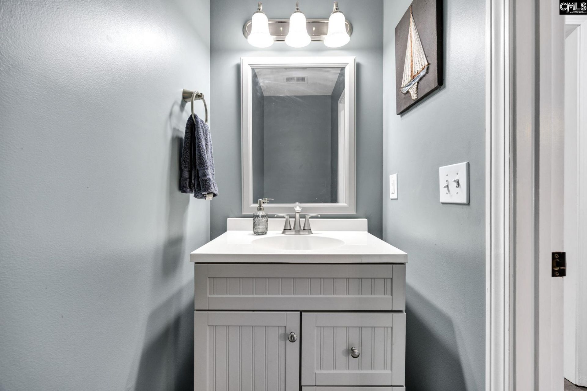 727 Applegate Lane  Photo 20