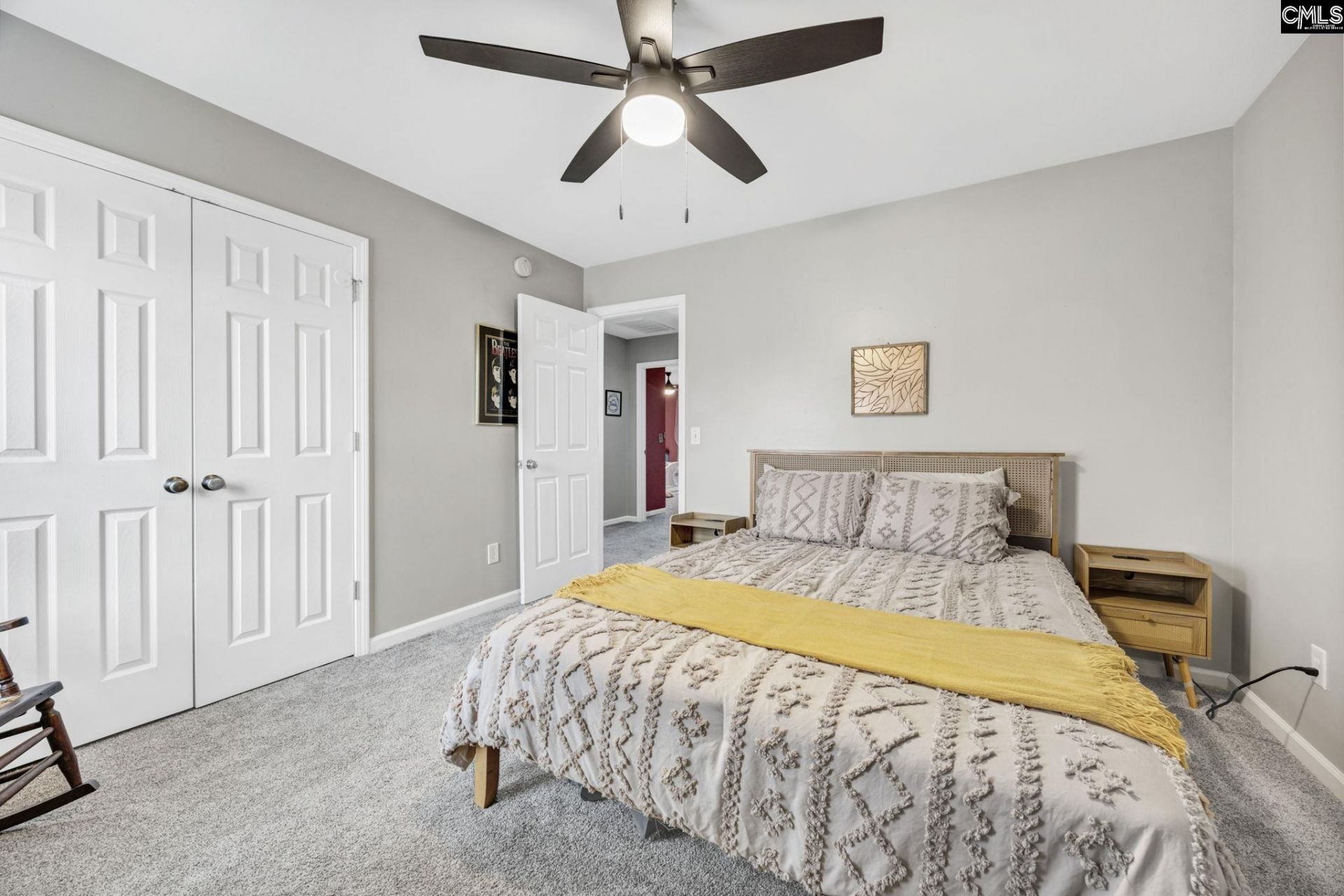 727 Applegate Lane  Photo 24