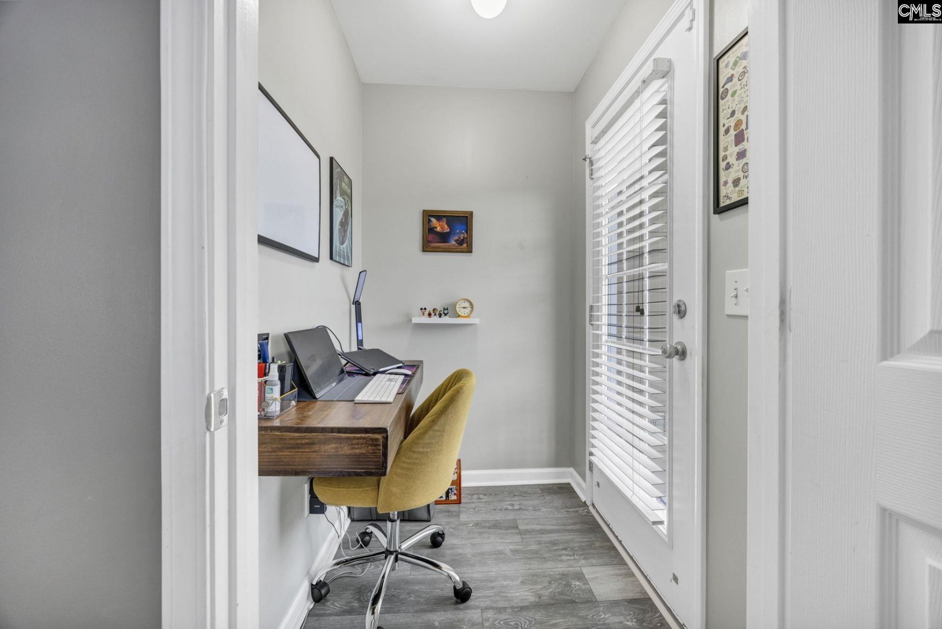 727 Applegate Lane  Photo 32