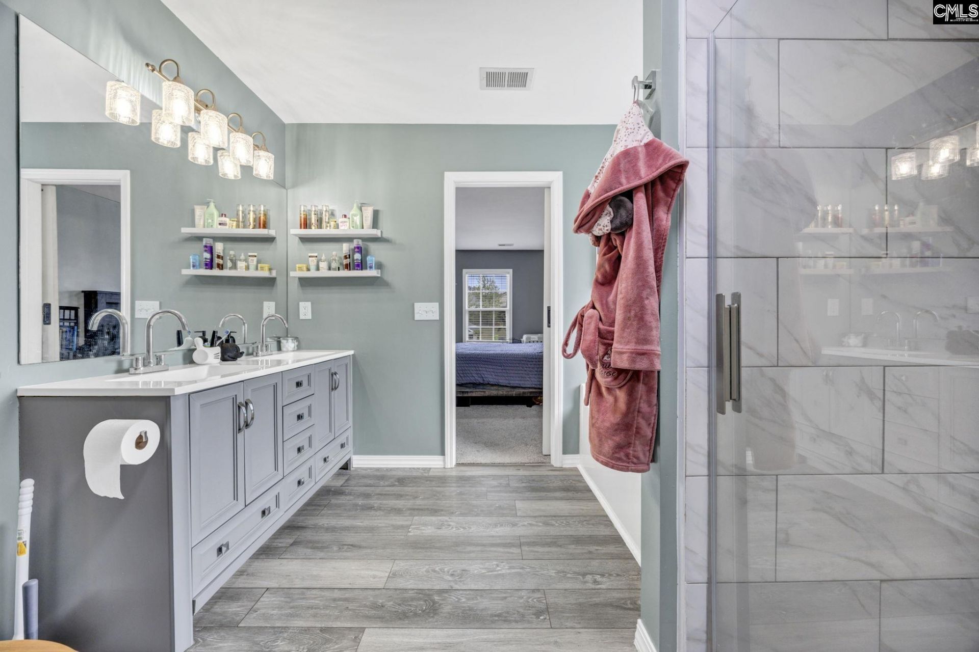 727 Applegate Lane  Photo 36