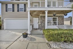 727 Applegate Lane  photo 4