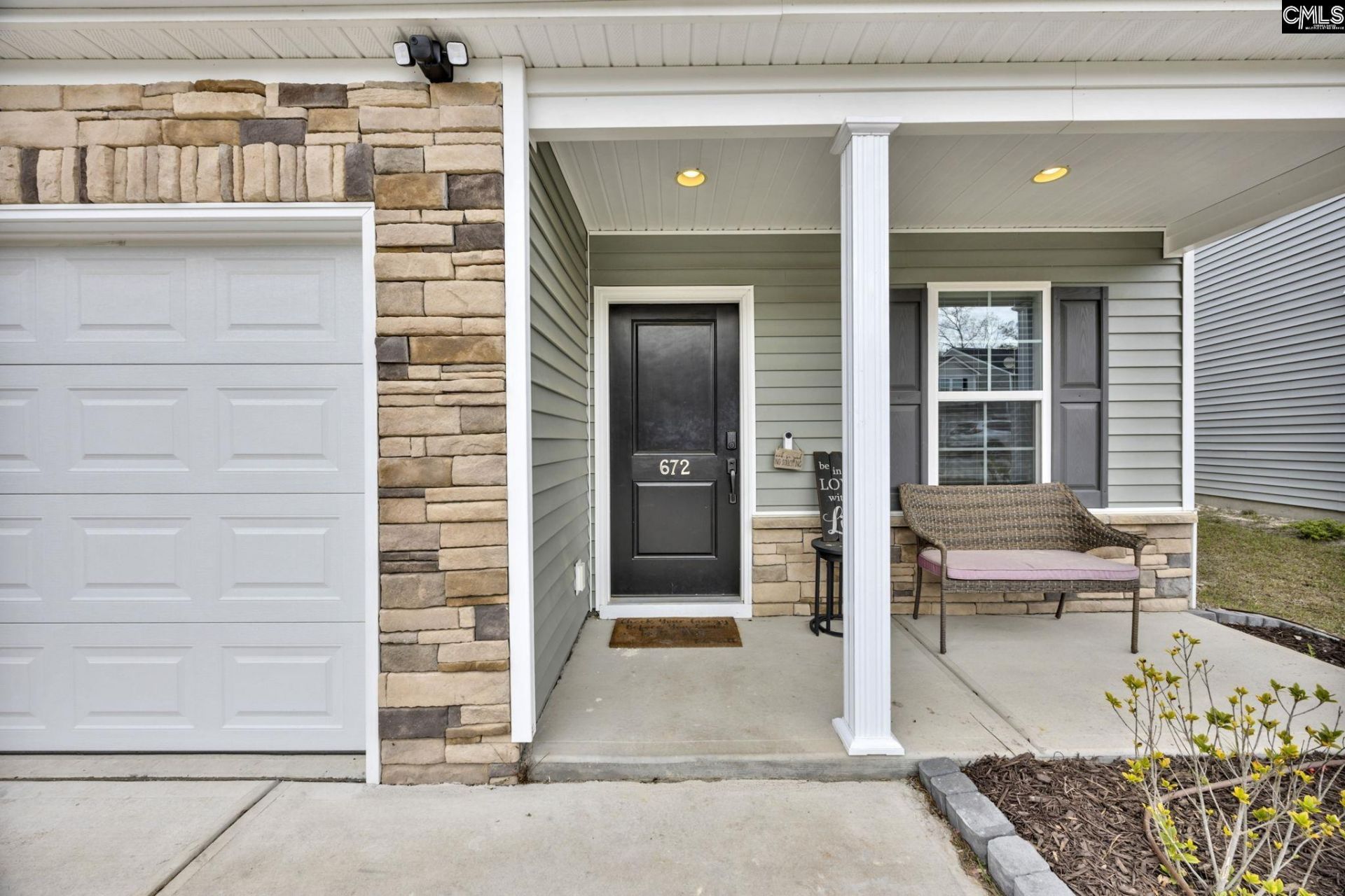 672 Wooster Drive  Photo 4