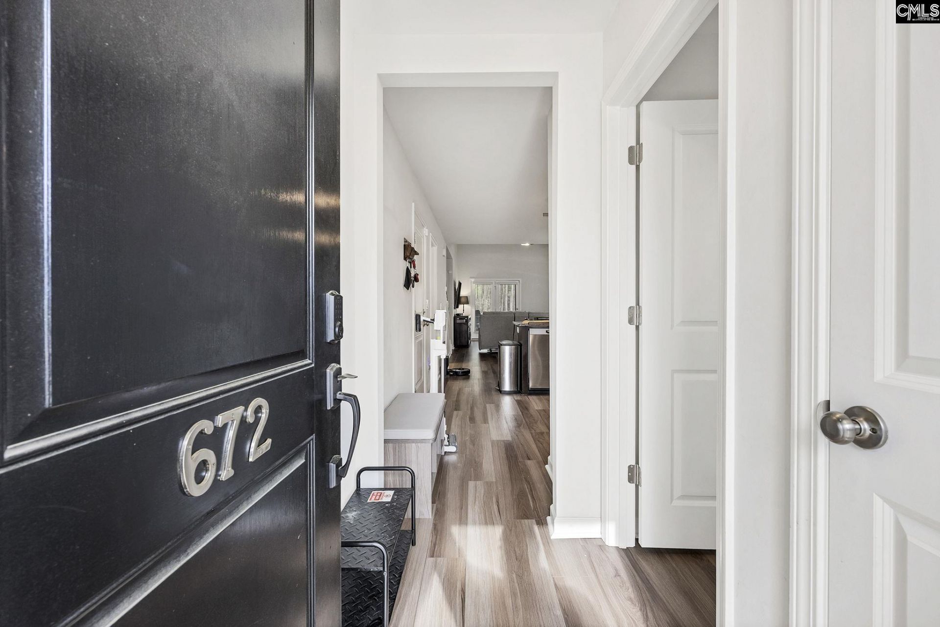 672 Wooster Drive  Photo 5