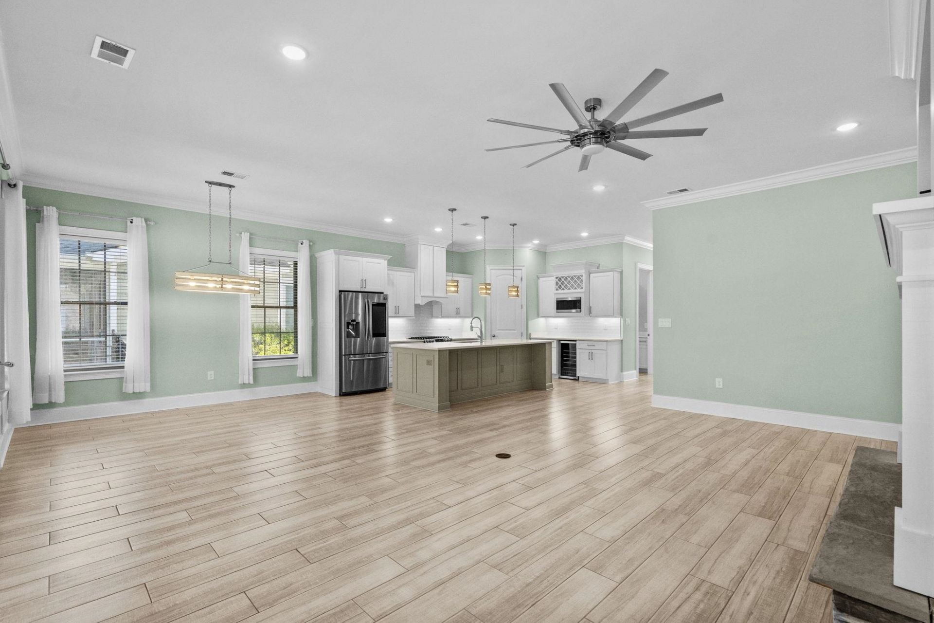 1119 East Isle Of Palms Ave. Photo 15