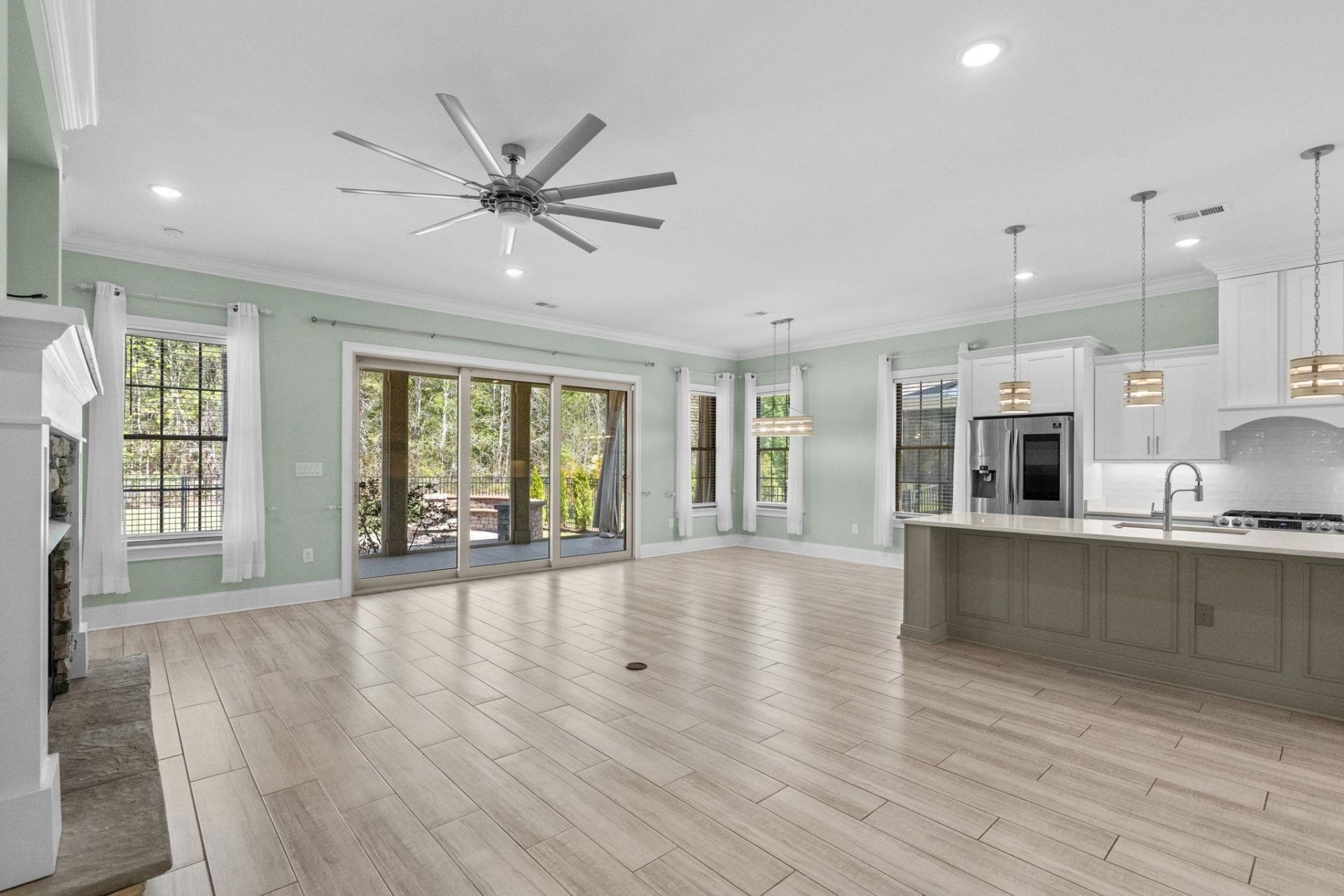 1119 East Isle Of Palms Ave. Photo 16