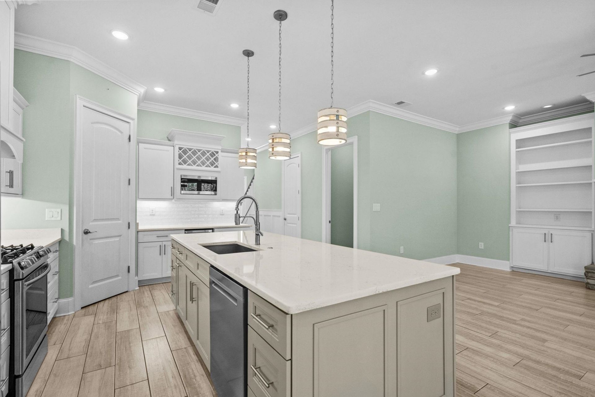 1119 East Isle Of Palms Ave. Photo 20