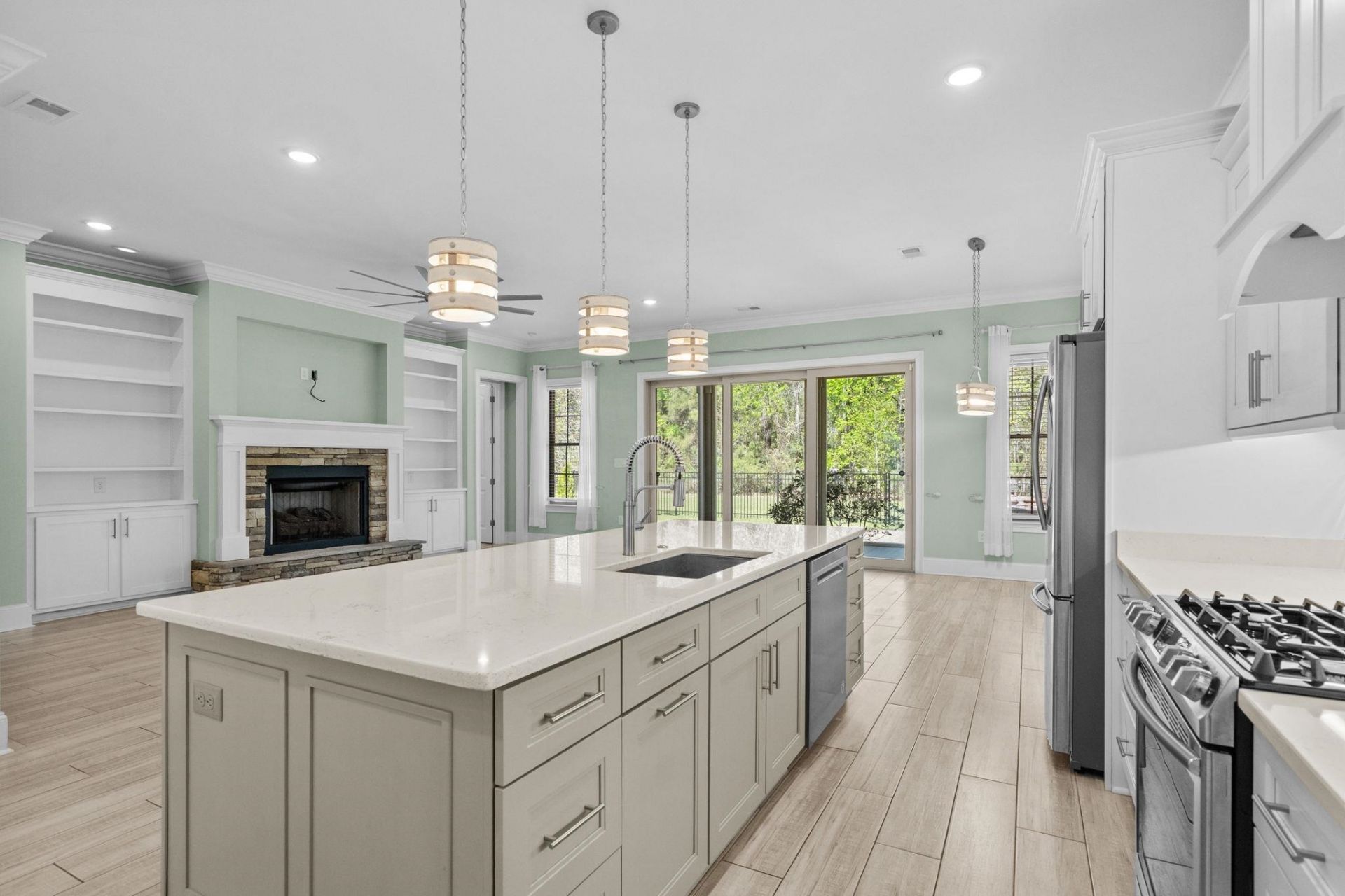 1119 East Isle Of Palms Ave. Photo 24