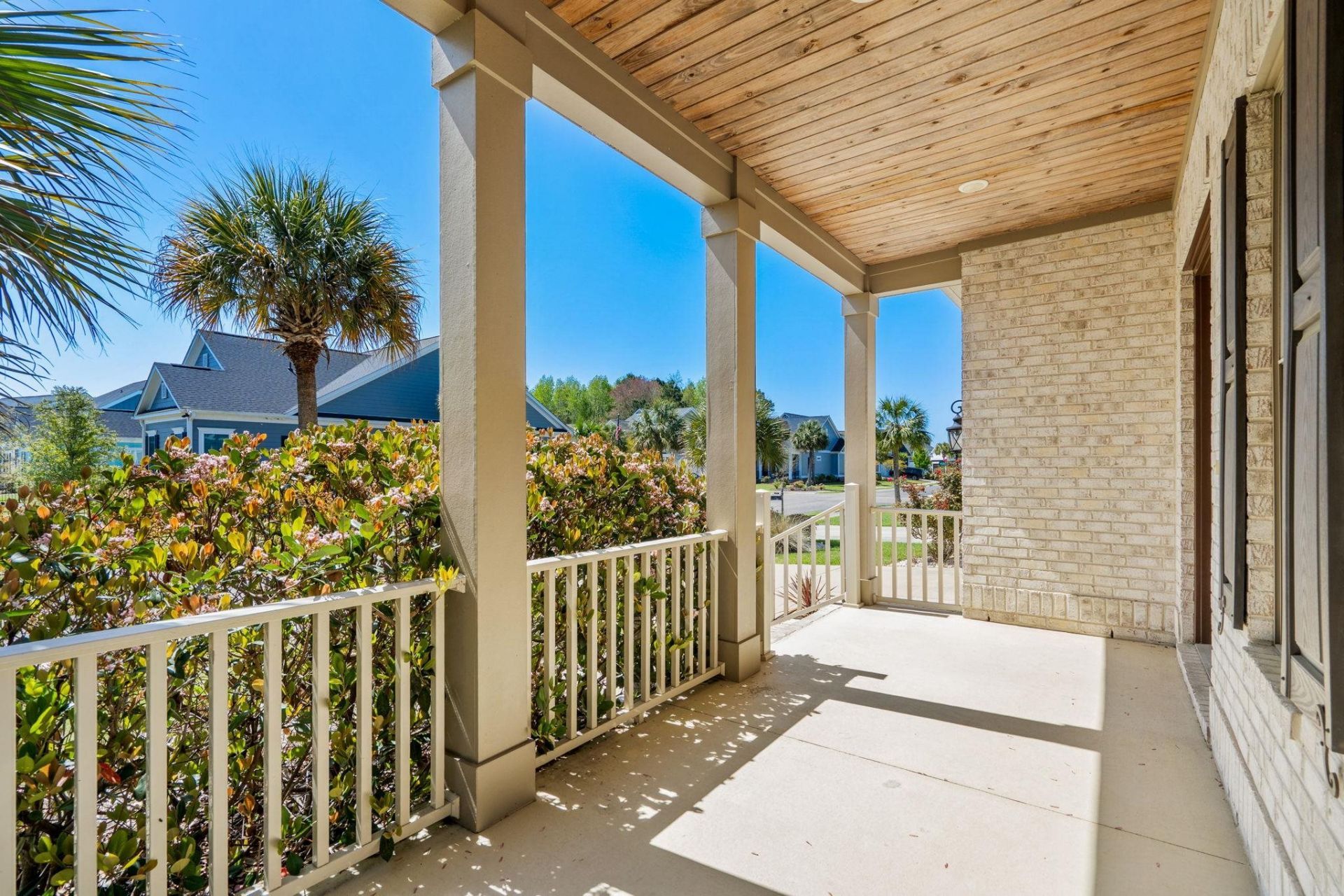 1119 East Isle Of Palms Ave. Photo 7