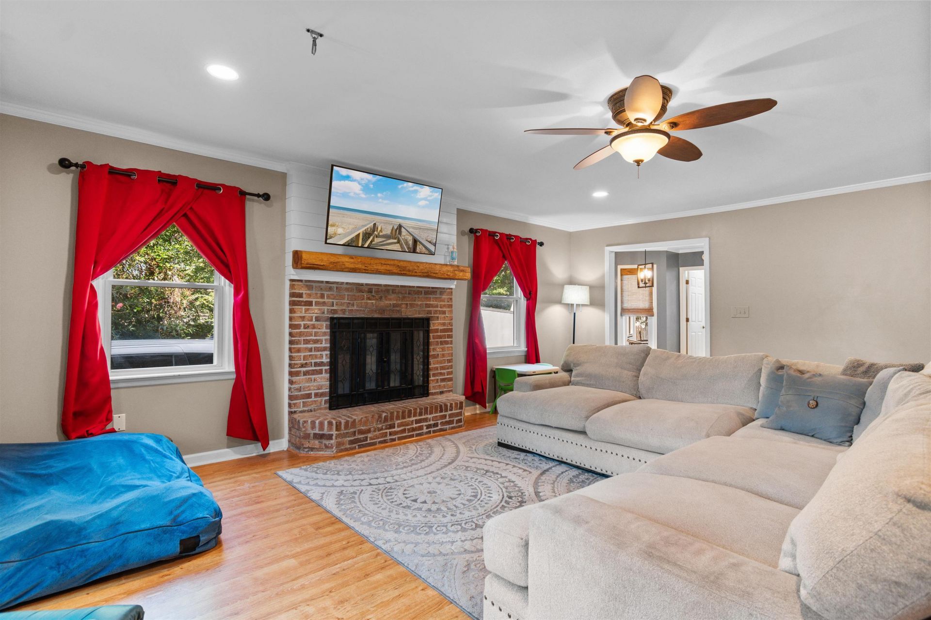 7420 Springside Dr. Photo 10