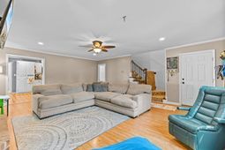 7420 Springside Dr. photo 4