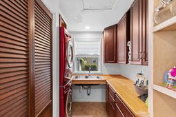 7420 Springside Dr. photo 4