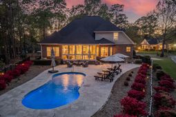 8781 Herons Walk photo 4