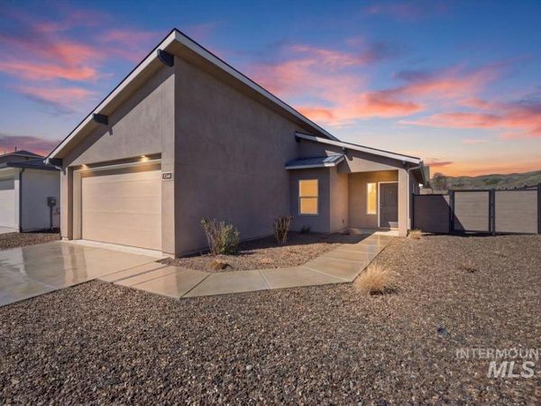 5542 W Old Ranch St, Eagle, ID 83714