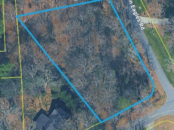 360 Gleneagles Road W, Statesville, NC 28625