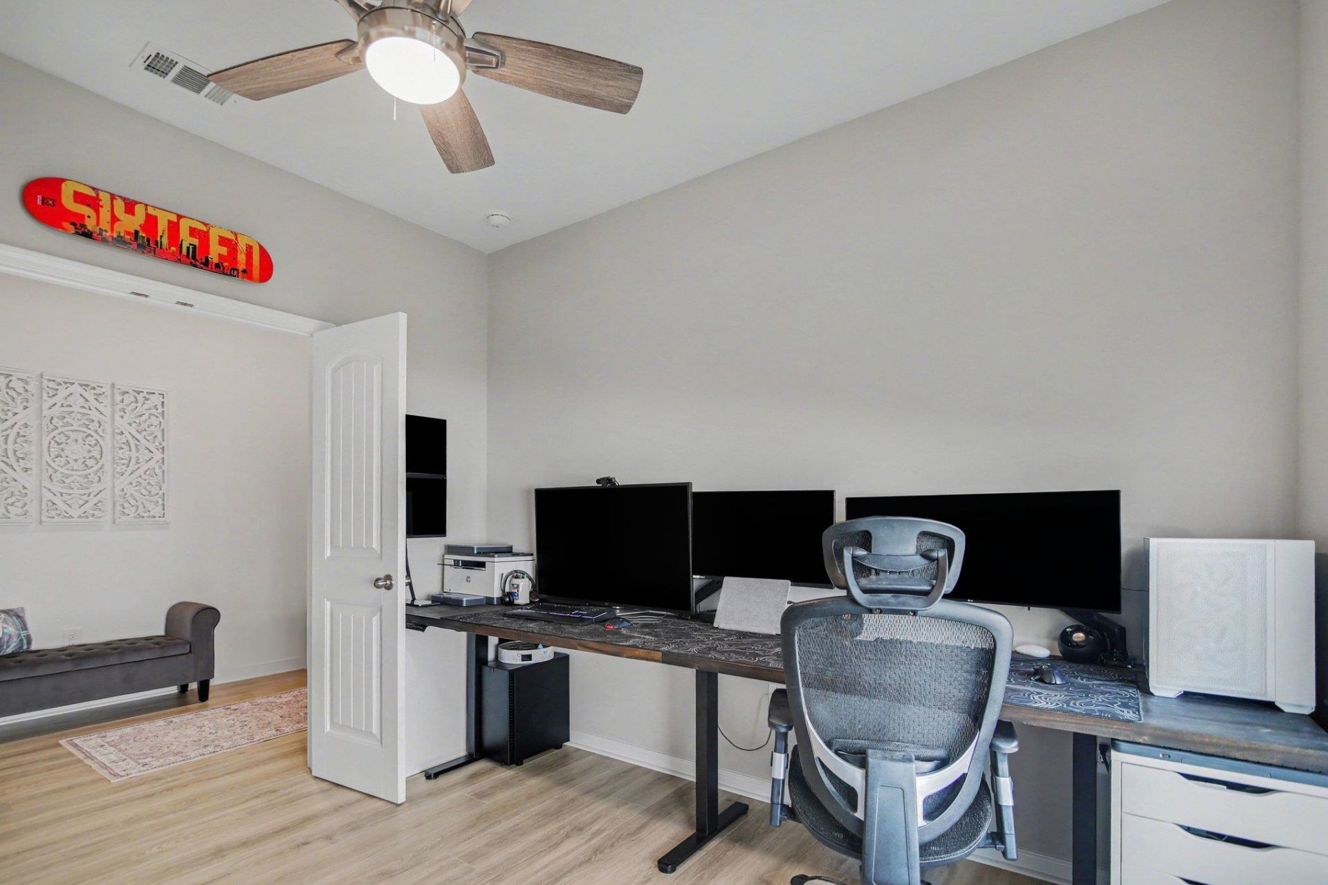 5020 Vinesia Dr. Photo 26