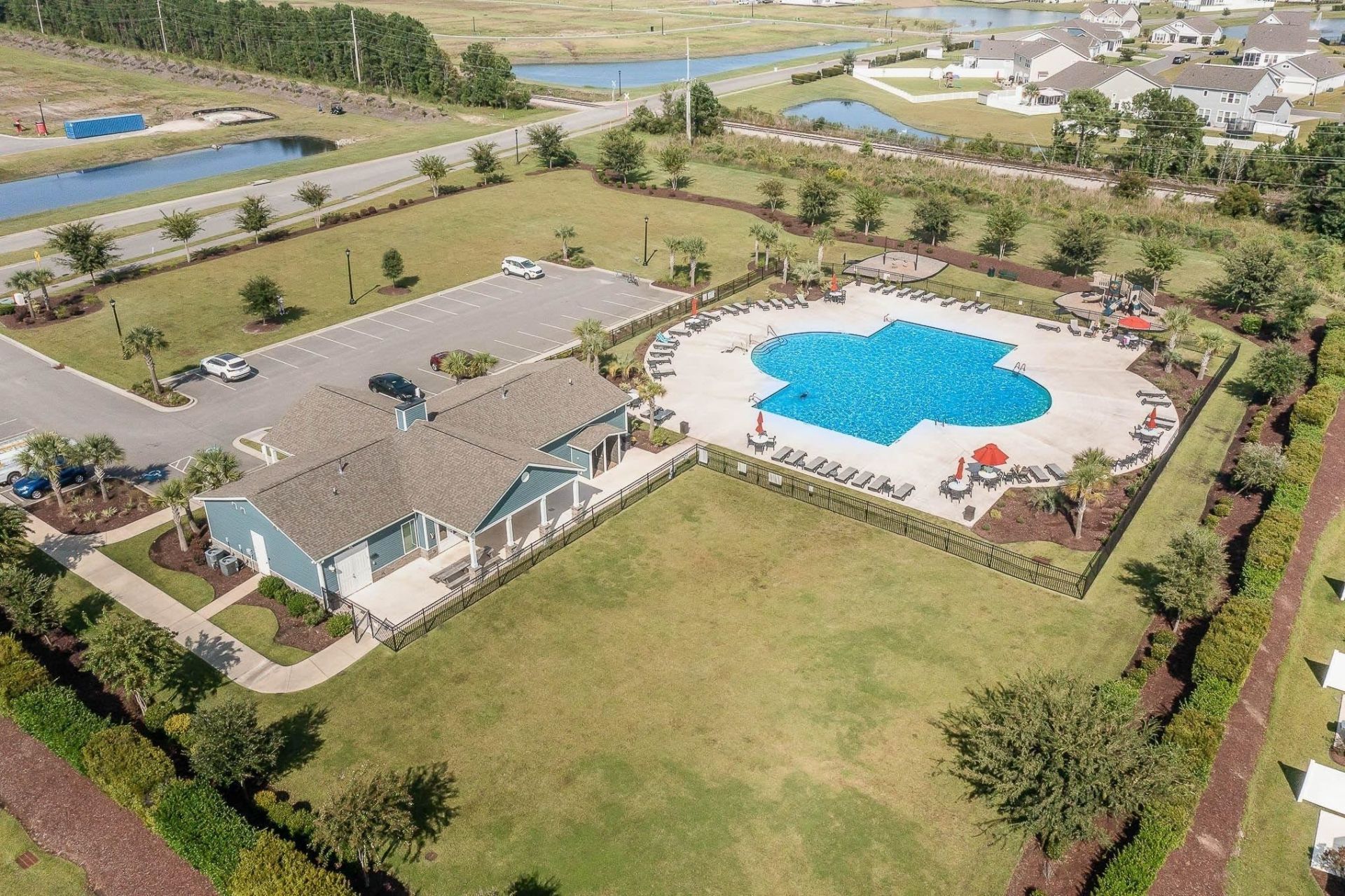 5020 Vinesia Dr. Photo 33