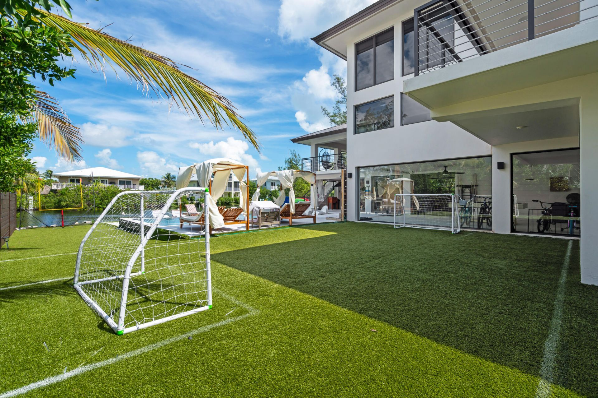 32 N Bounty Lane, Key Largo, FL 33037 Photo