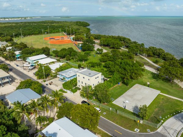 110 Dove Creek Drive, Tavernier, FL 33070