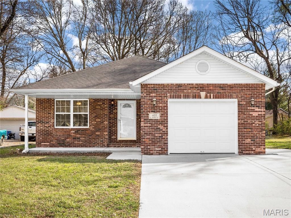 422 E Park Street, Edwardsville, IL 62025 Main Photo