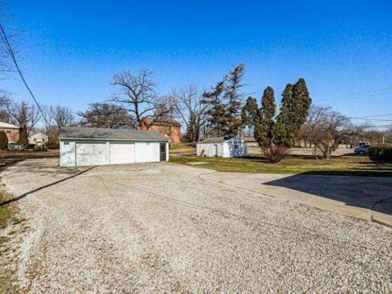 156 London Road, Delaware, OH 43015 Photo 4