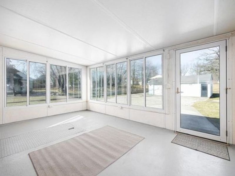 156 London Road, Delaware, OH 43015 Photo 9