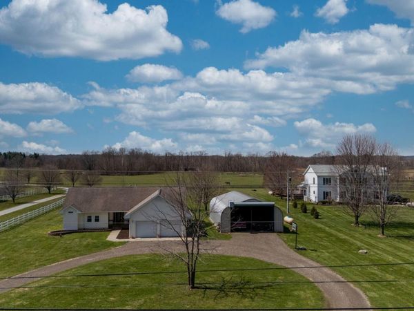 1687 Lake Drive Road , Heath, OH 43056