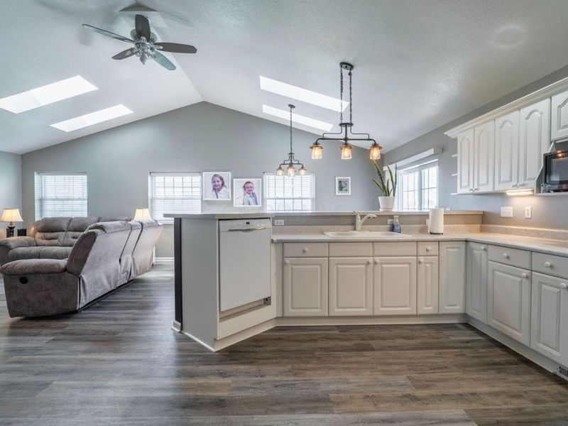 1687 Lake Drive Road, Heath, OH 43056 Photo 12