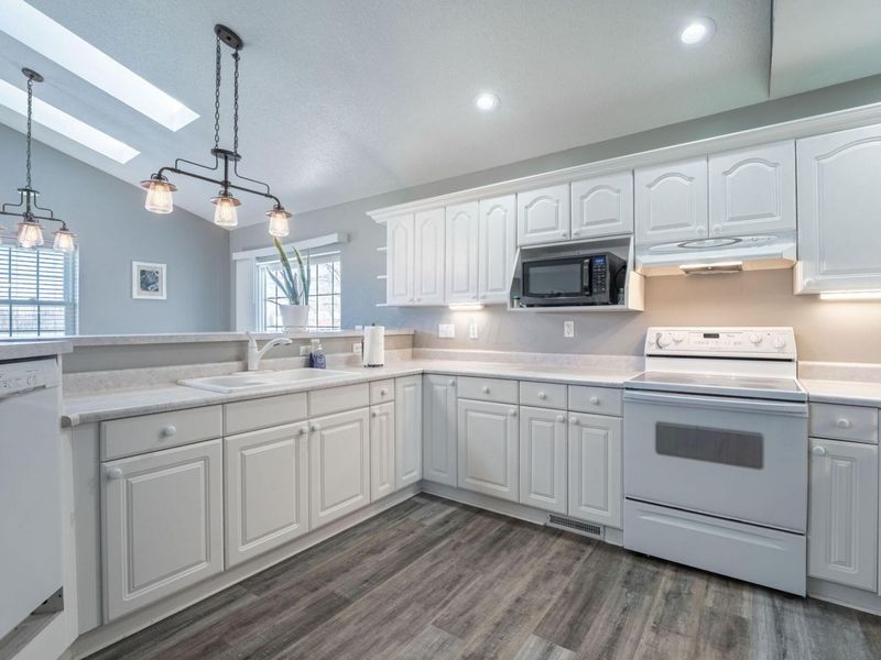 1687 Lake Drive Road, Heath, OH 43056 Photo 13