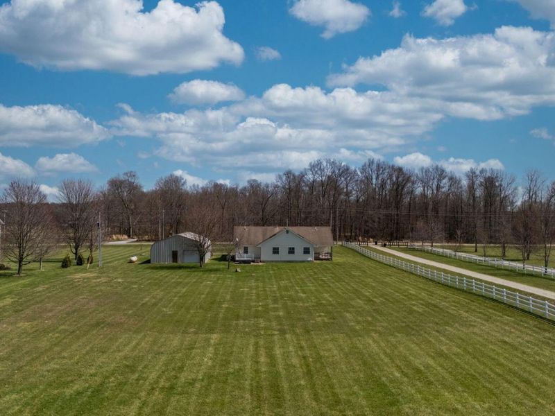 1687 Lake Drive Road, Heath, OH 43056 Photo 3