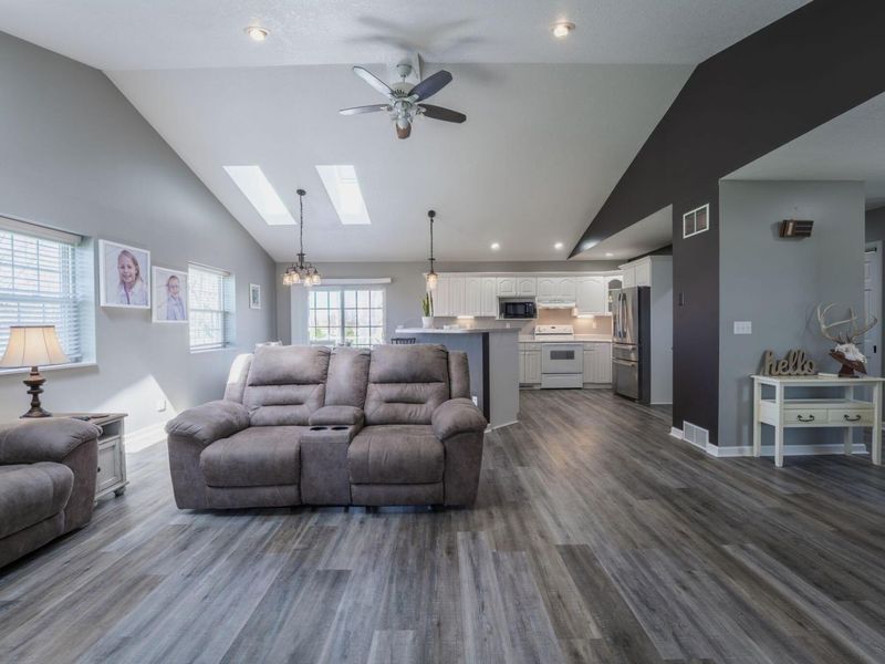 1687 Lake Drive Road, Heath, OH 43056 Photo 9