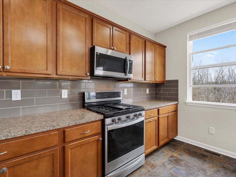 101 Bigelow Drive, Johnstown, OH 43031 Photo 9