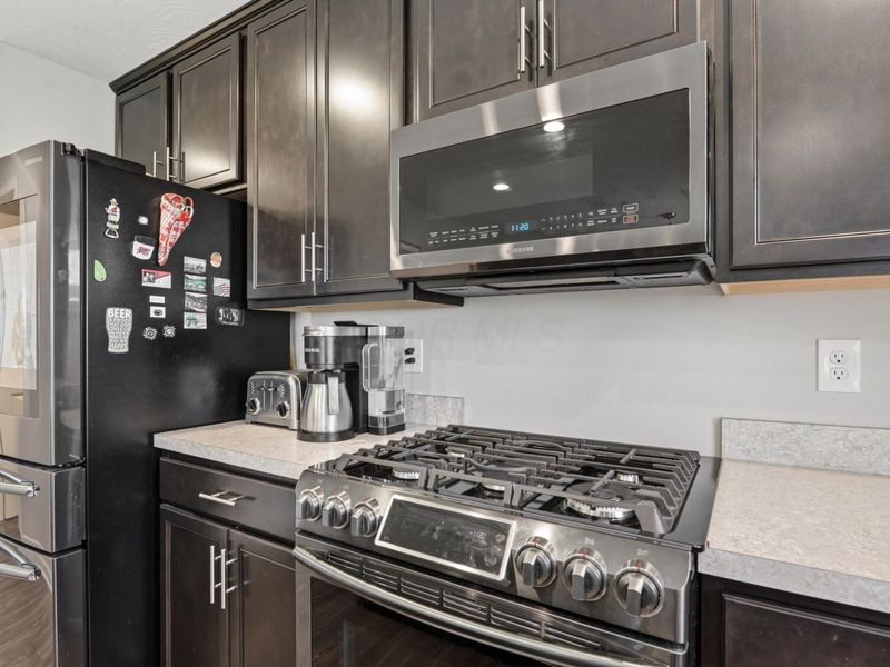 201 Rosewood Loop SW, Commercial Point, OH 43116 Photo 13