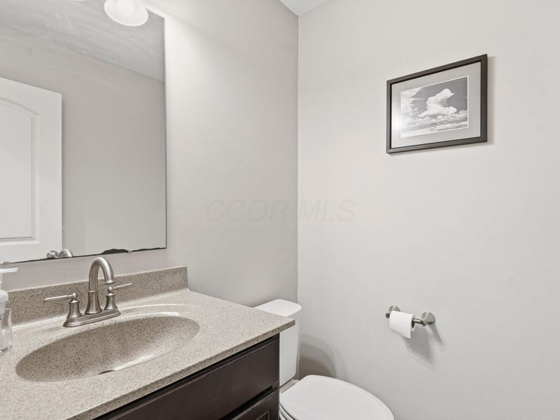 201 Rosewood Loop SW, Commercial Point, OH 43116 Photo 16