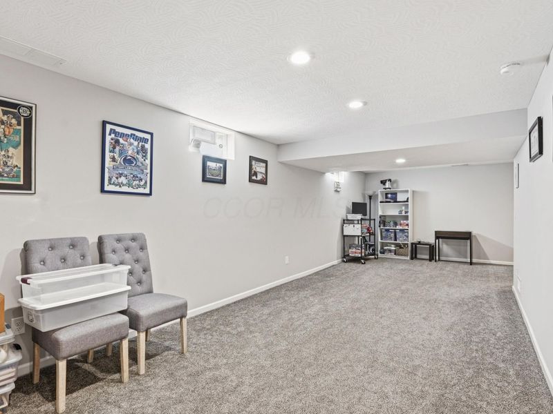 201 Rosewood Loop SW, Commercial Point, OH 43116 Photo 29