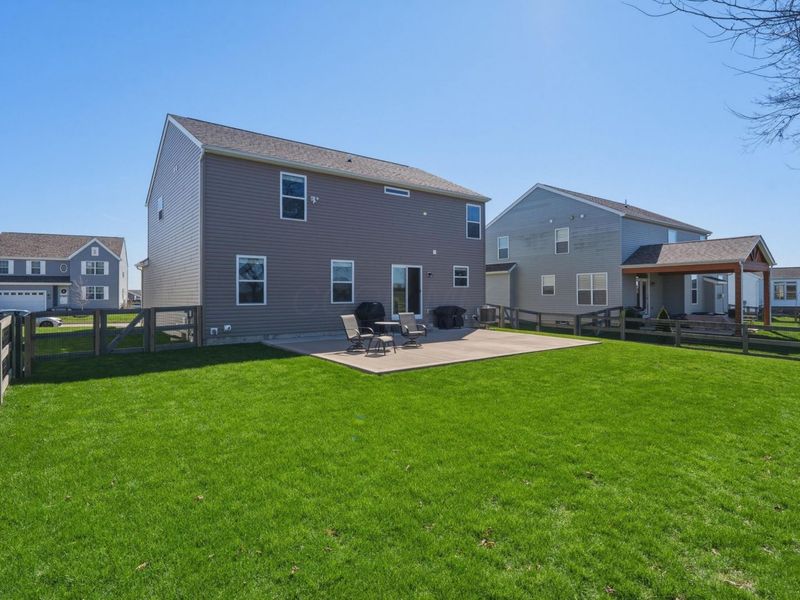 201 Rosewood Loop SW, Commercial Point, OH 43116 Photo 33