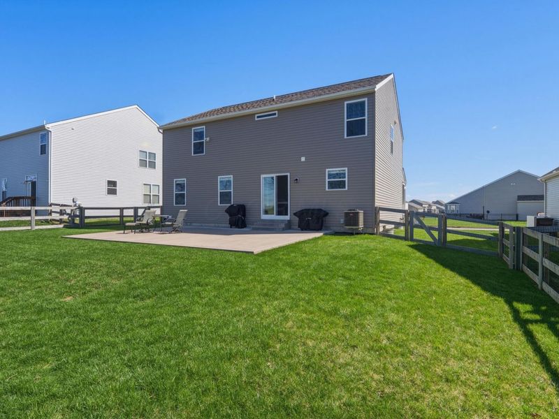 201 Rosewood Loop SW, Commercial Point, OH 43116 Photo 34