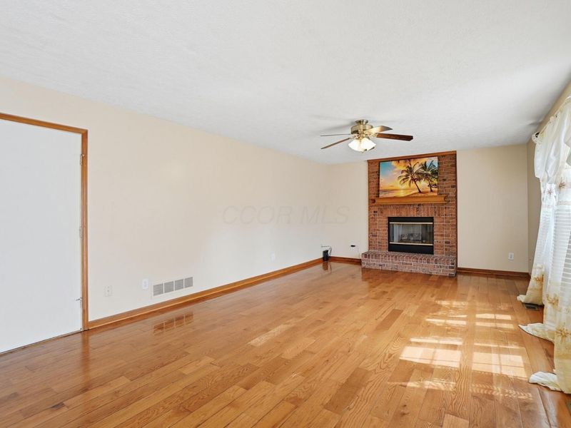 6117 Jimson Drive , Galloway, OH 43119 Photo 11