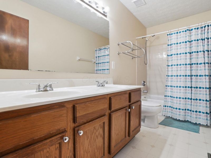 6117 Jimson Drive , Galloway, OH 43119 Photo 40