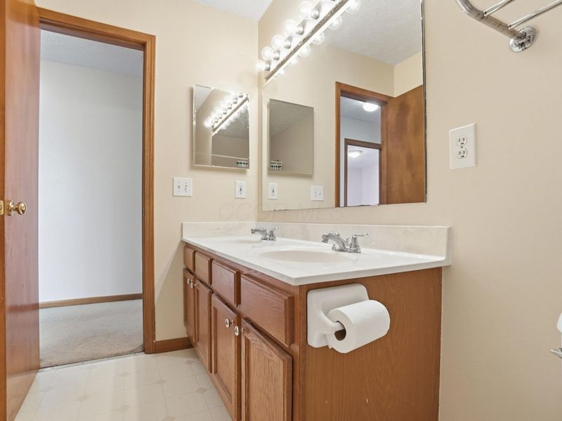 6117 Jimson Drive , Galloway, OH 43119 Photo 41