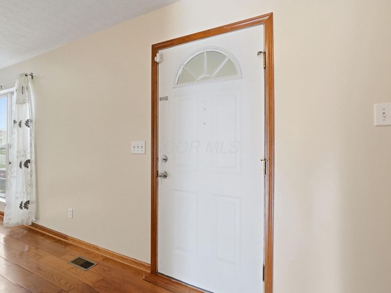 6117 Jimson Drive , Galloway, OH 43119 Photo 6