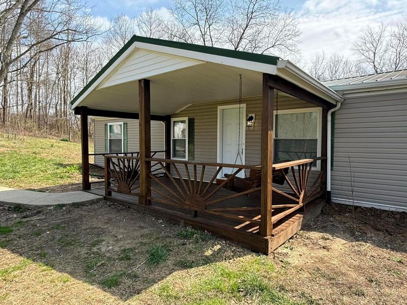 3190 Chicken Coop Hill Road SE, Lancaster, OH 43130 Photo 3