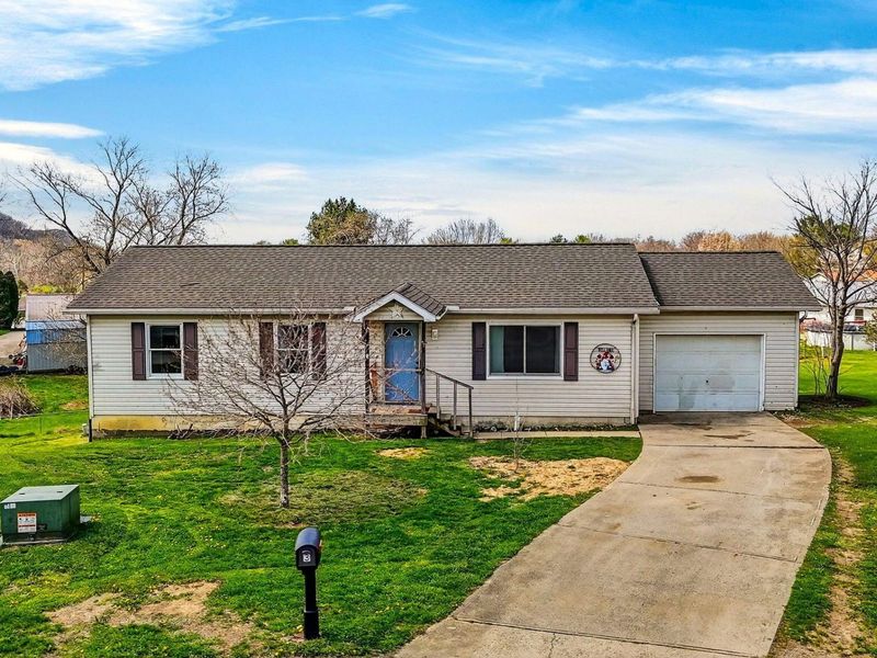 3 Willow Creek Road , Chillicothe, OH 45601 Photo 2