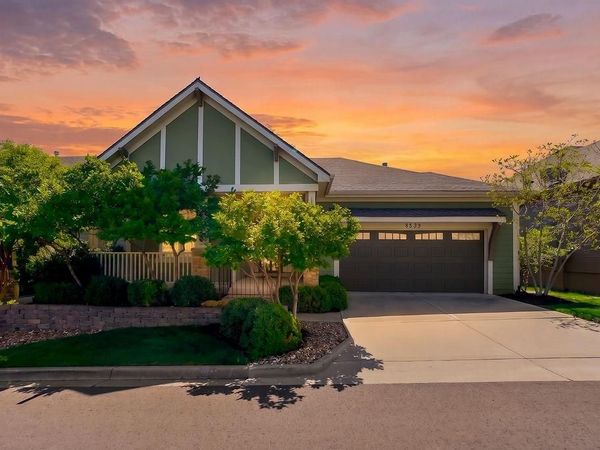 8539 Barstow Street, Lenexa, KS 66219