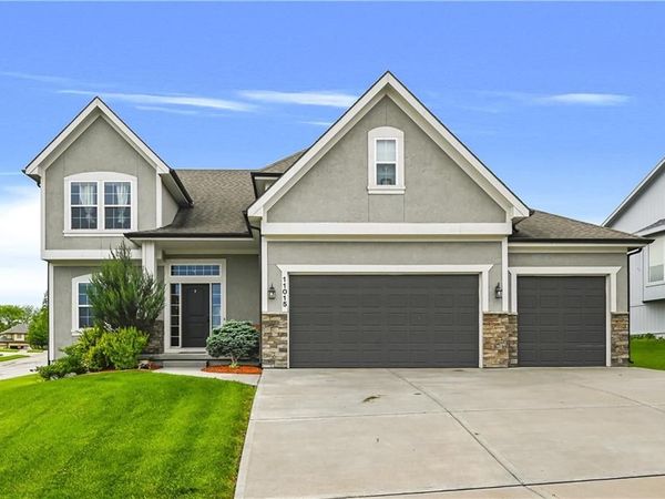 11015 Kane Drive, Kansas City, KS 66109