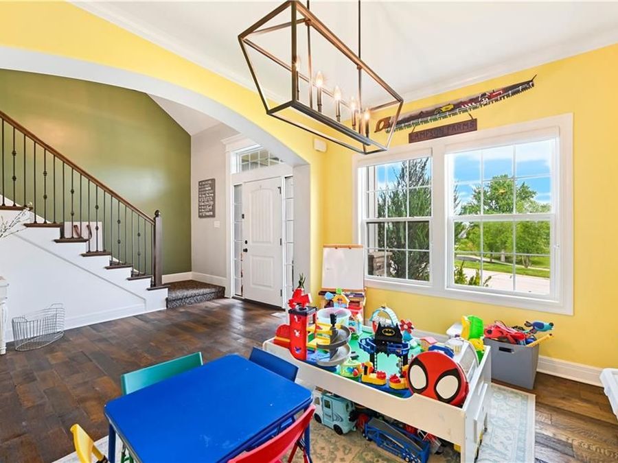 Property Image 6